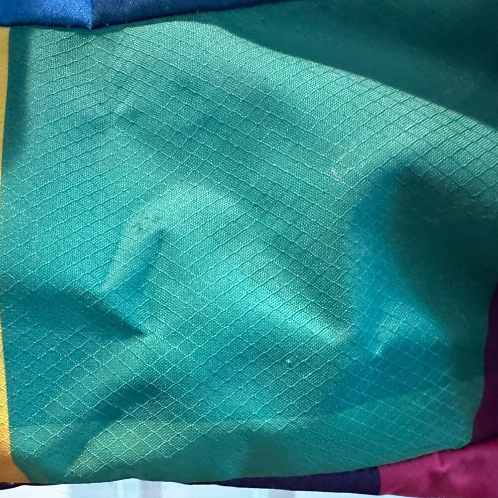 Hurley Colorblock Tote - Picture 5 of 7